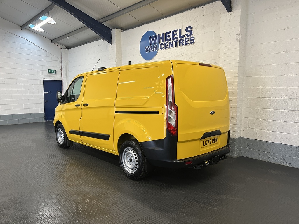 Ford Transit Custom 2.0 340 Ecoblue Leader Panel Van LG72RBV Yellow #3