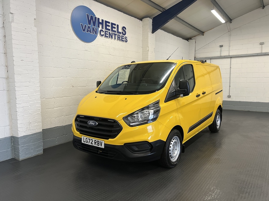 Ford Transit Custom 2.0 340 Ecoblue Leader Panel Van LG72RBV Yellow