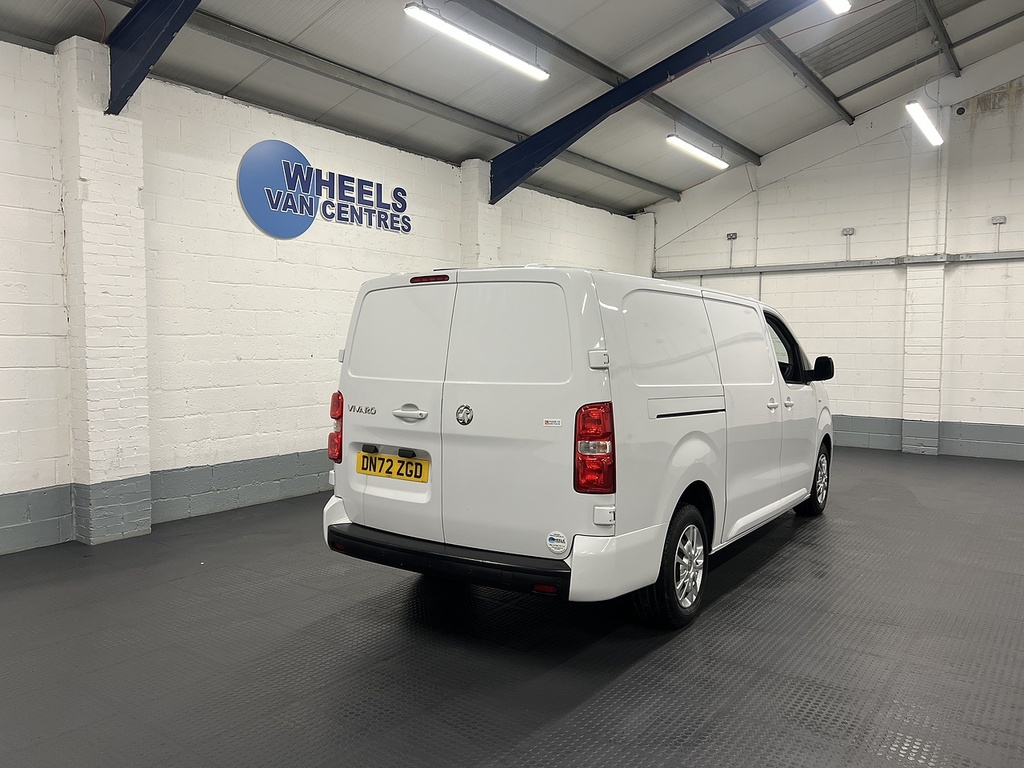 Vauxhall Vivaro 1.5 Turbo D 2900 Sportive Panel Van 6Dr Man DN72ZGD White #5
