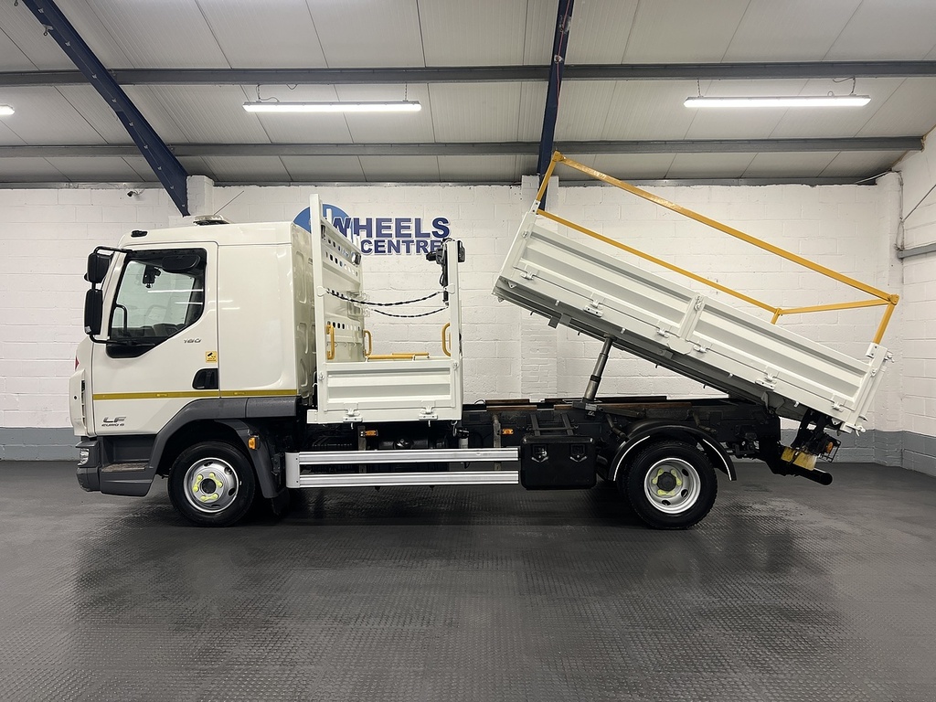 DAF All Models 0.0 Tipper Manuel White #2
