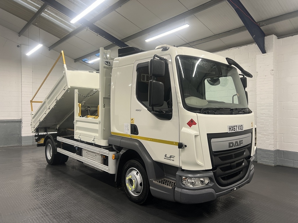 DAF All Models 0.0 Tipper Manuel White #6