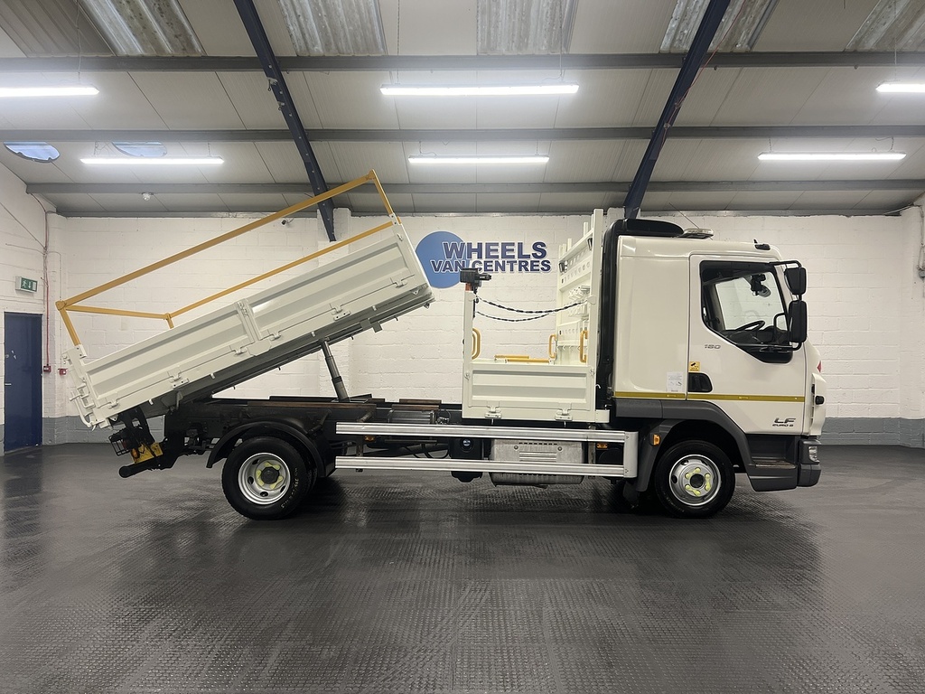 DAF All Models 0.0 Tipper Manuel White #5