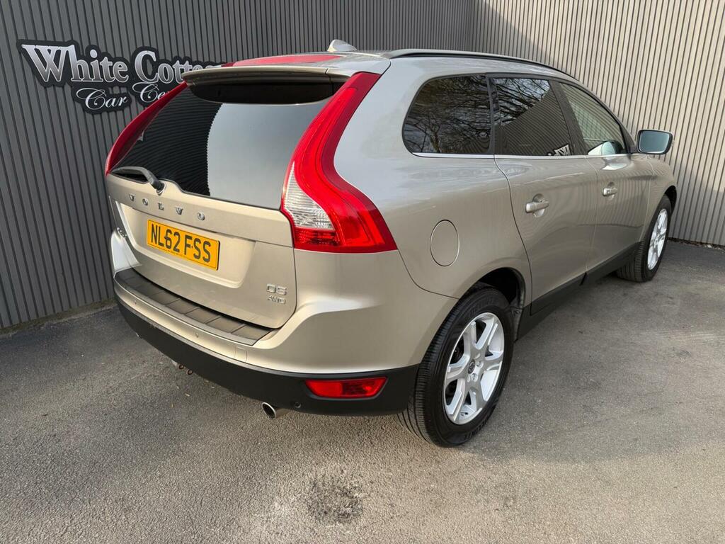 Volvo XC60 Suv 2.4 D5 Se Geartronic Awd Euro 5 201262 Gold #2