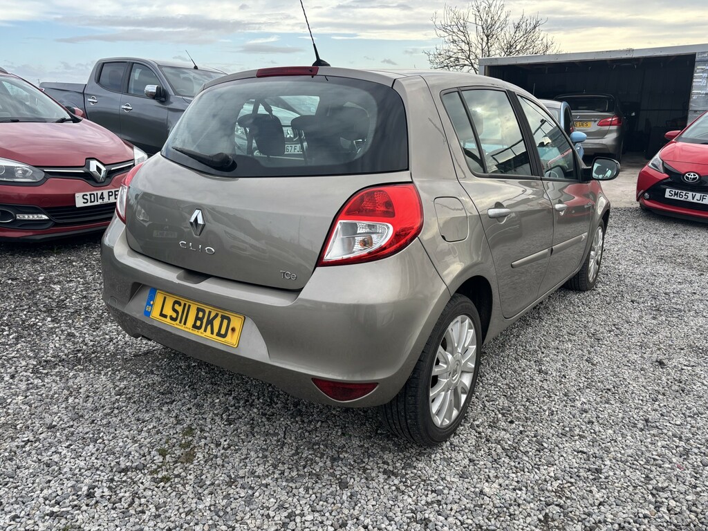 Renault Clio Hatchback 1.2 Tce Dynamique Tomtom 201111 LS11BKD Beige #6