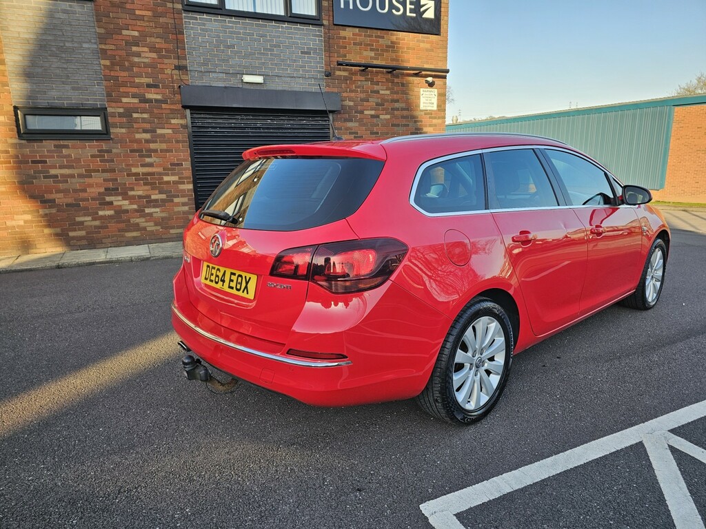 Vauxhall Astra Estate 2.0 Cdti Elite 201464 DE64EOX Red #6
