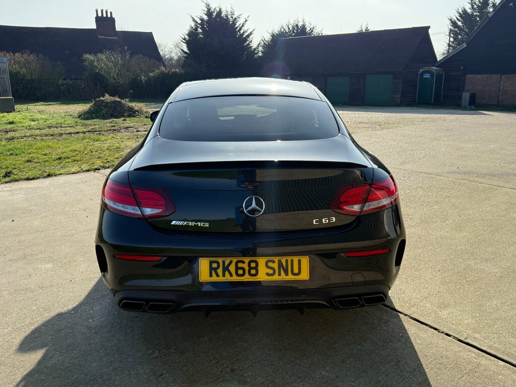 Mercedes-Benz C Class 4.0 C63 V8 Biturbo Amg Premium Coupe Black #3