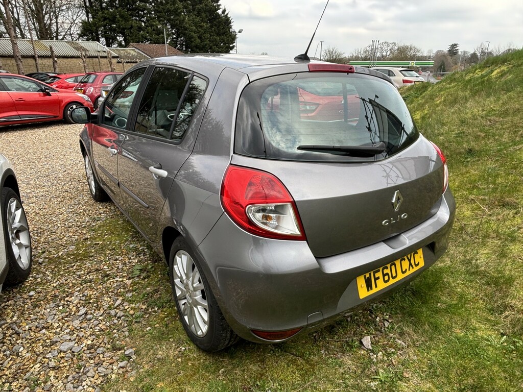 Renault Clio Hatchback 1.2 Tce Dynamique Tomtom 2010 WF60CXC Grey #2