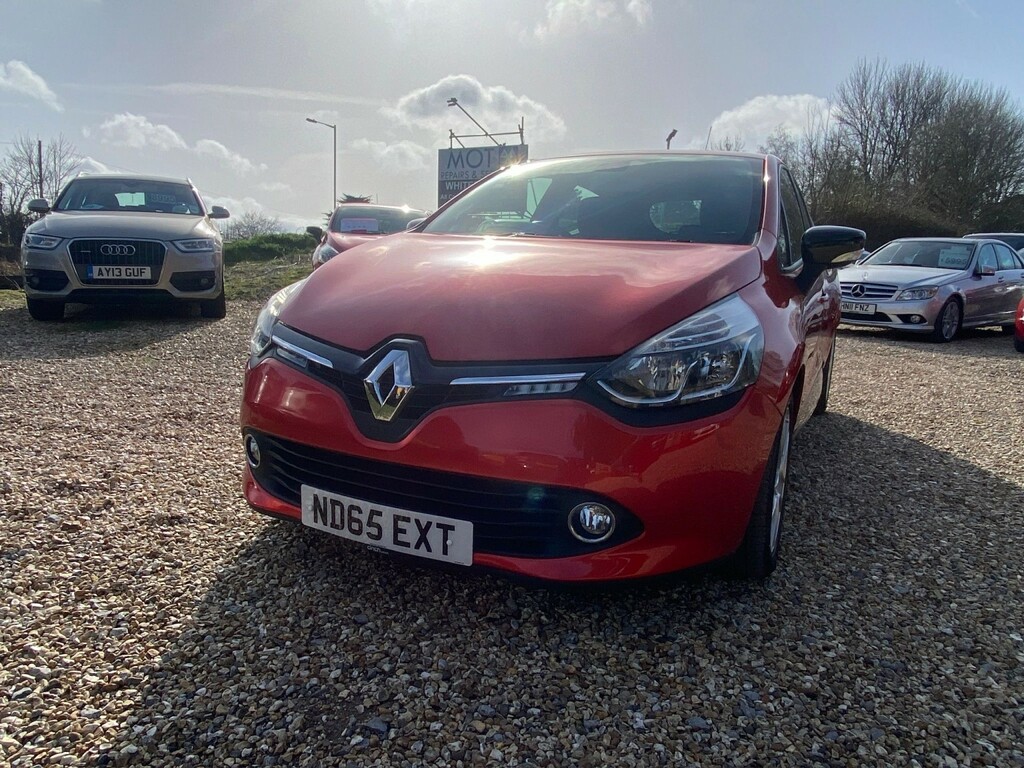 Renault Clio Hatchback 1.5 Dynamique Medianav Dci 90 Stop Sta Red