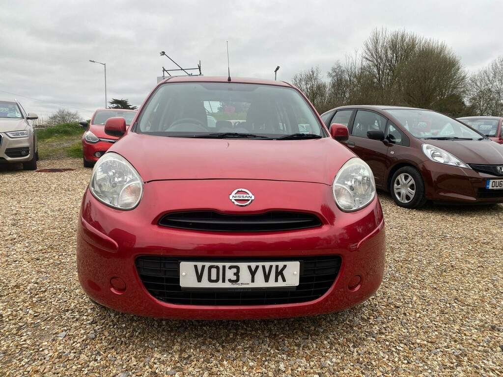 Nissan Micra Hatchback 1.2 12V Visia 2013 Red #3