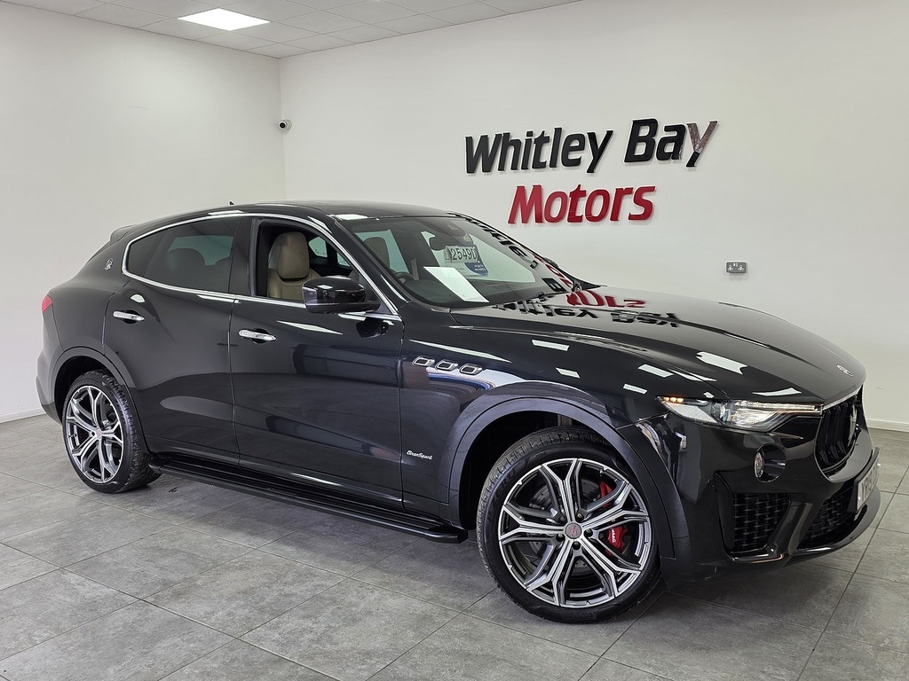 Maserati Levante V6 Gransport Nerissimo Black