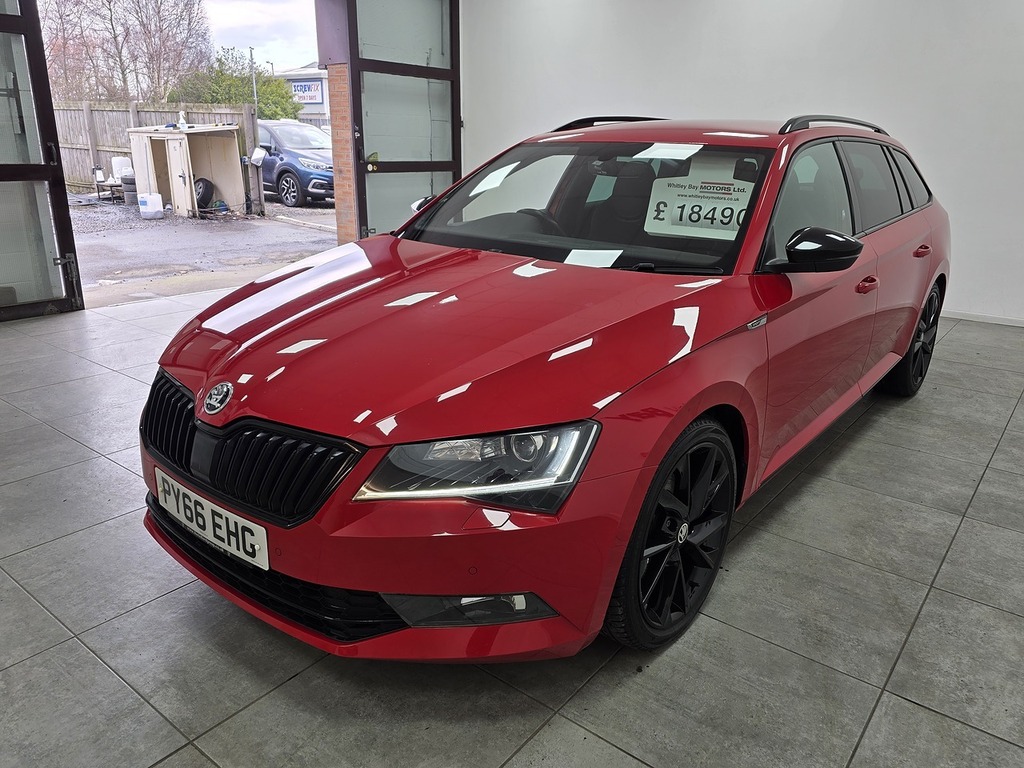 Skoda Superb Tdi Sportline Red #6
