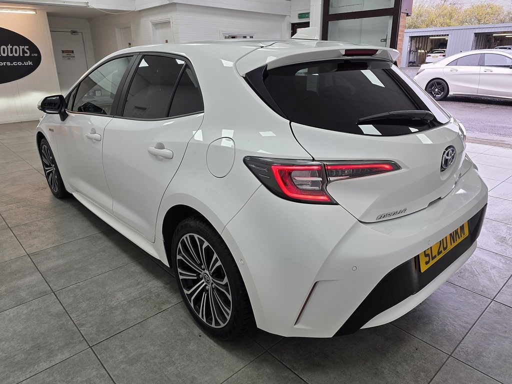 Toyota Corolla Vvt-h Design SL20NKM White #5
