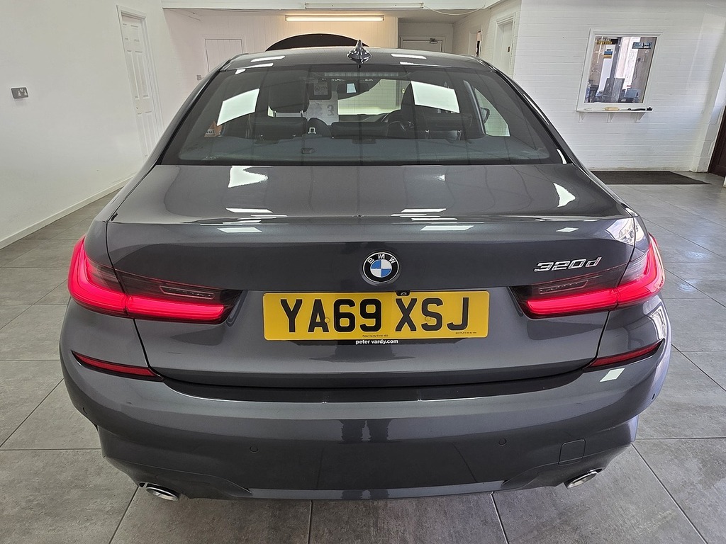 BMW 3 Series 320D M Sport Grey #4