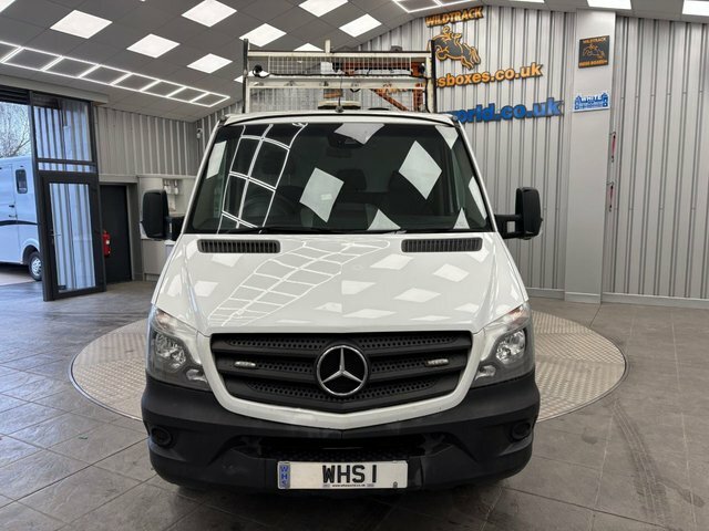 Mercedes-Benz Sprinter 2016 2.1 Cdi 140 Bhp 514 L2 Dcab Tipper Rwd Manua White #2