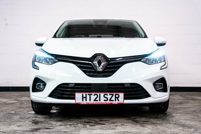 Renault Clio 2021 1.5 Blue Dci Iconic Hatchback Manu White #2