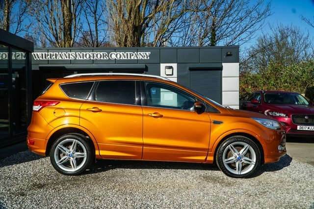 Ford Kuga 2015 2.0 Tdci Titanium X Sport Suv Powe DX65WGN Orange #2