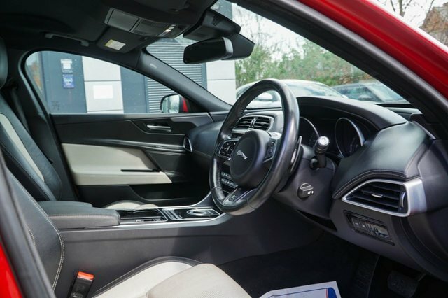 Jaguar XE 2016 2.0D R-sport Saloon Euro 6 S OW65BUU Red #2
