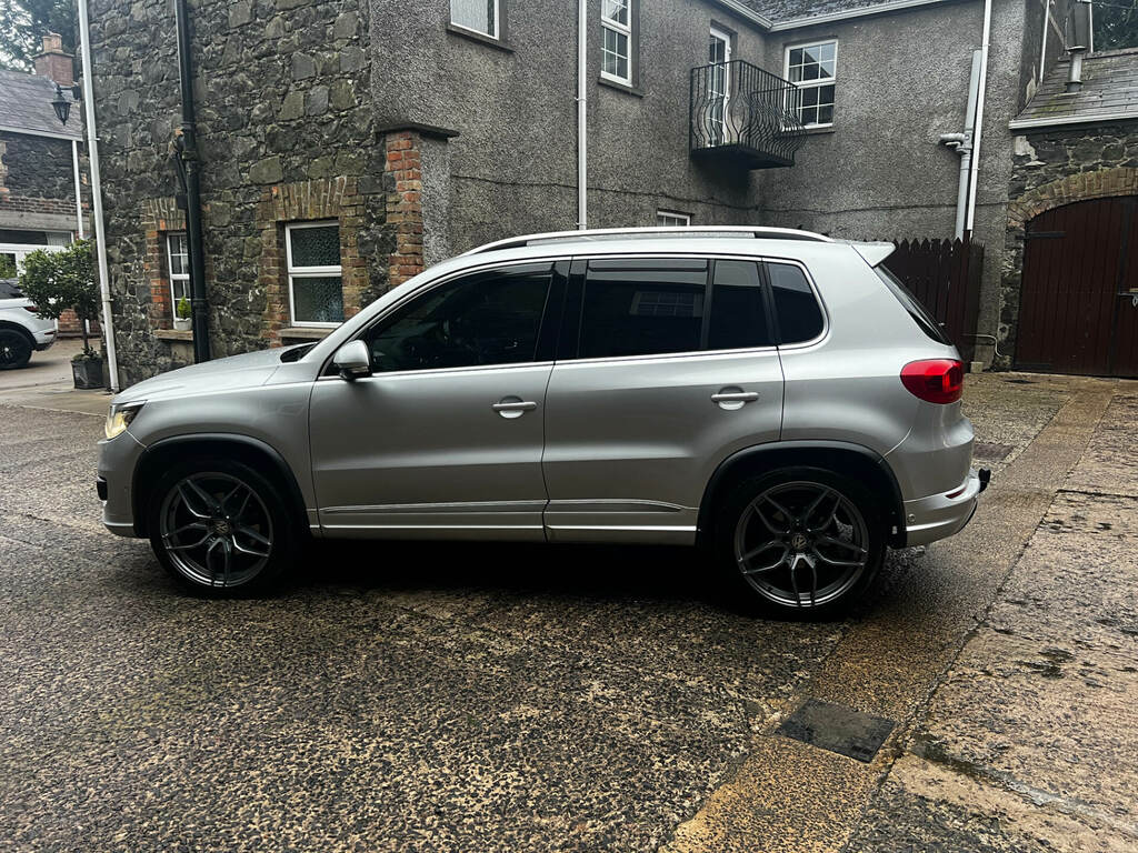 Volkswagen Tiguan 2.0 Tdi Bluemotion Tech R-line VU64NDX Silver #4