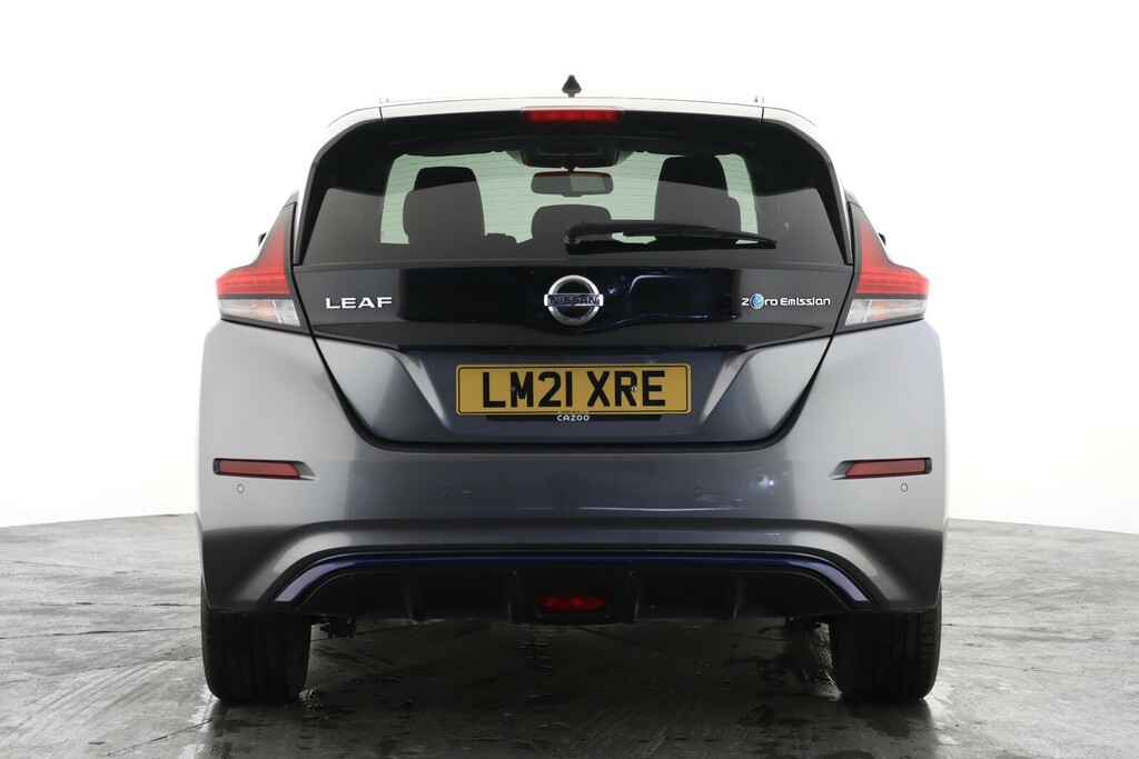 Nissan Leaf 110Kw N-connecta 40Kwh LM21XRE Grey #2