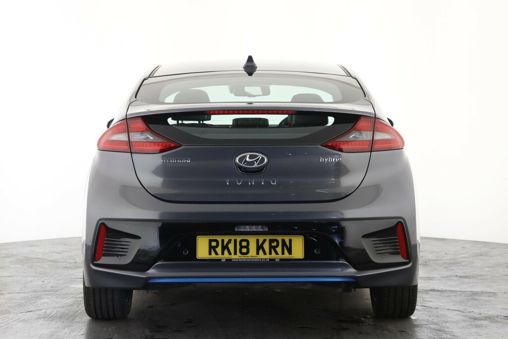 Hyundai Ioniq 1.6 Gdi Hybrid Premium Se Dct RK18KRN Grey #2