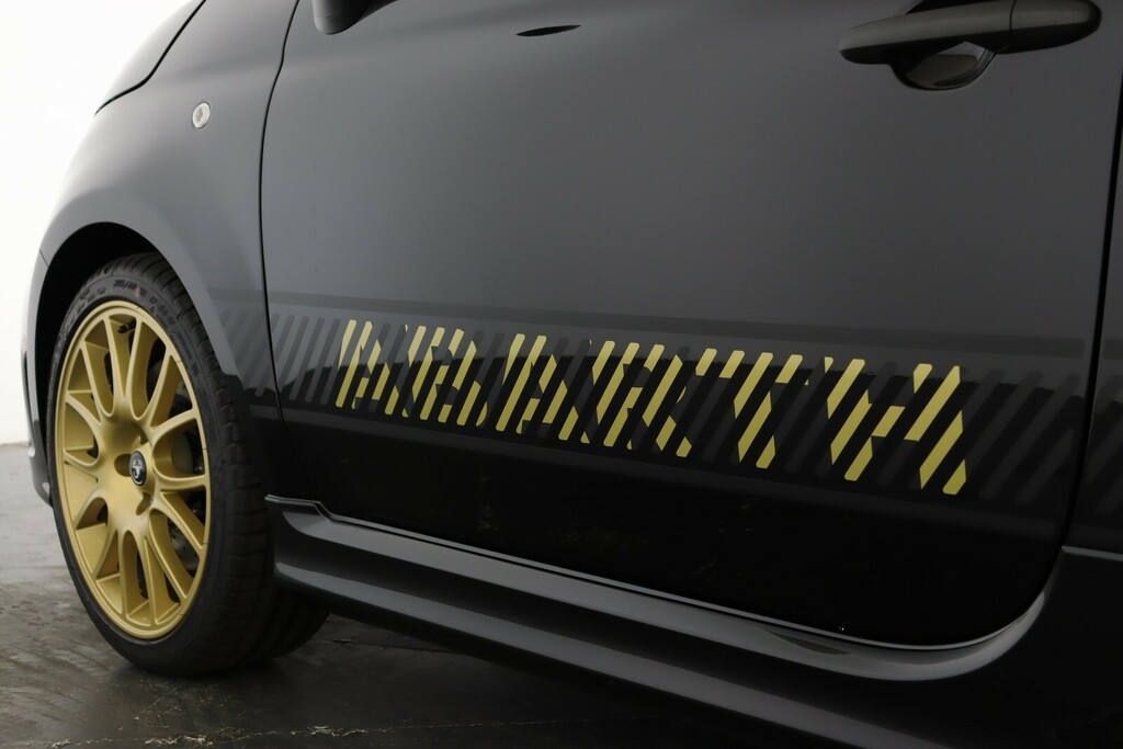 Abarth 695 1.4 T-jet 75Th Anniversario Euro 6 Black #10