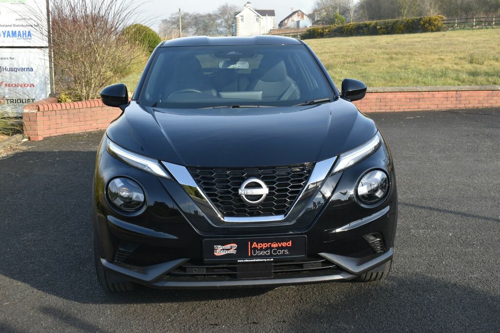 Nissan Juke Hatchback JMZ8247 Black #4