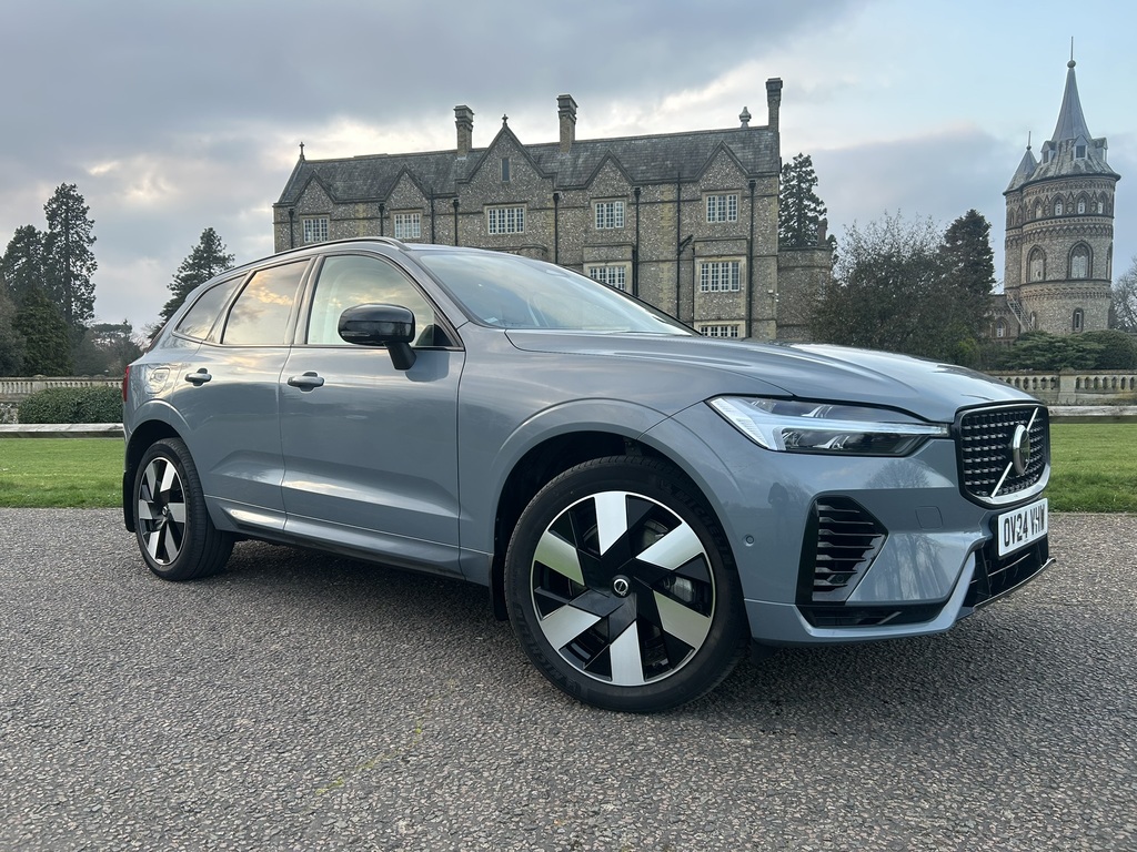 Volvo XC60 2.0H T6 Recharge 18.8Kwh Plus Suv Plug- OV24VHW #4