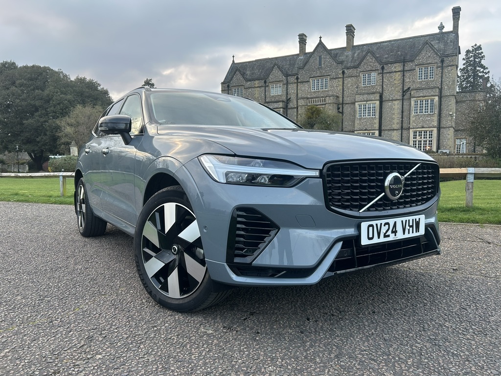 Volvo XC60 2.0H T6 Recharge 18.8Kwh Plus Suv Plug- OV24VHW #2