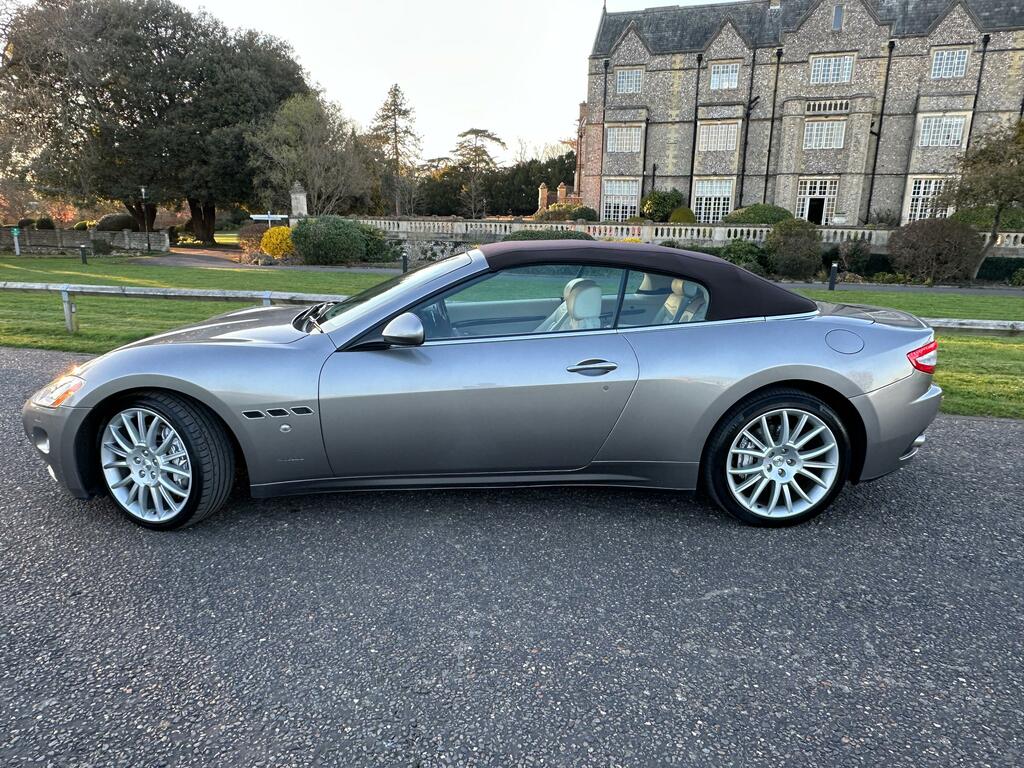 Maserati GranCabrio Auto Black #10