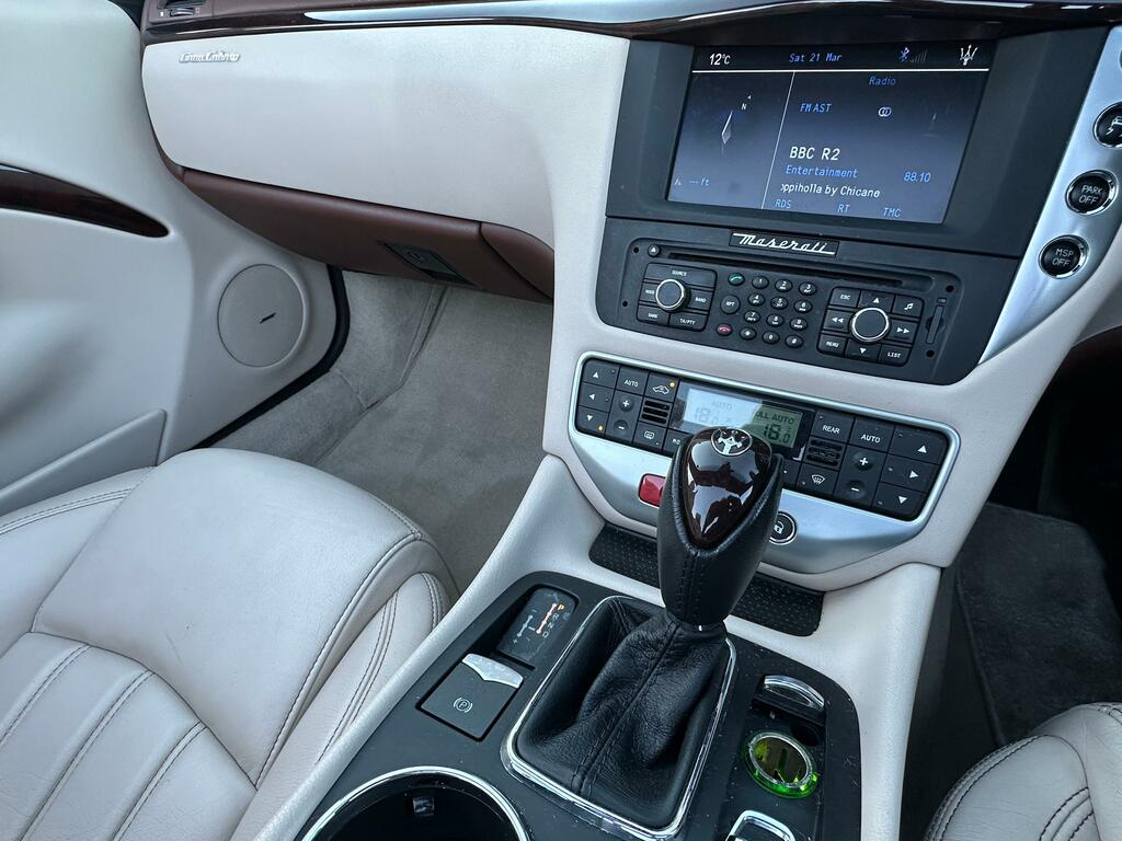 Maserati GranCabrio Auto Black #27