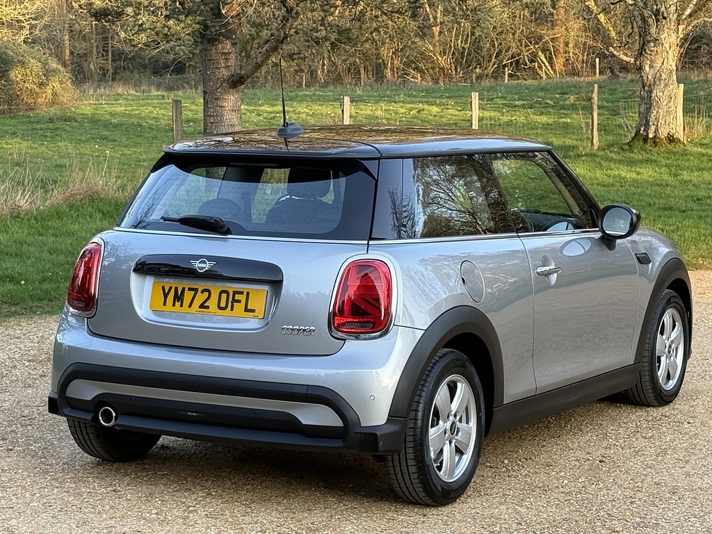 Mini Hatch Cooper Classic YM72OFL Silver #3