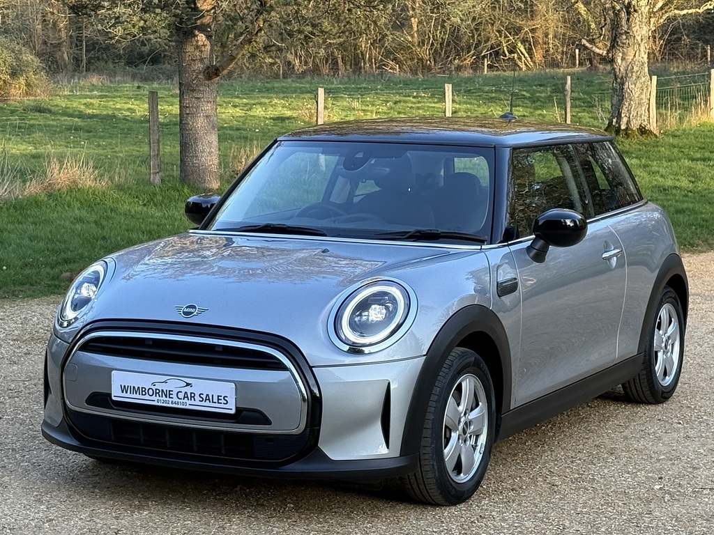 Mini Hatch Cooper Classic YM72OFL Silver #4