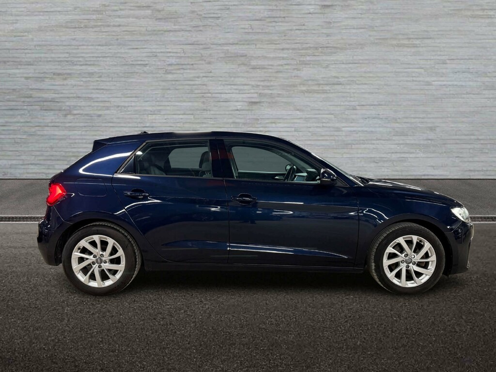 Audi A1 Sportback 30 Tfsi Sport AX68VRR Blue #3