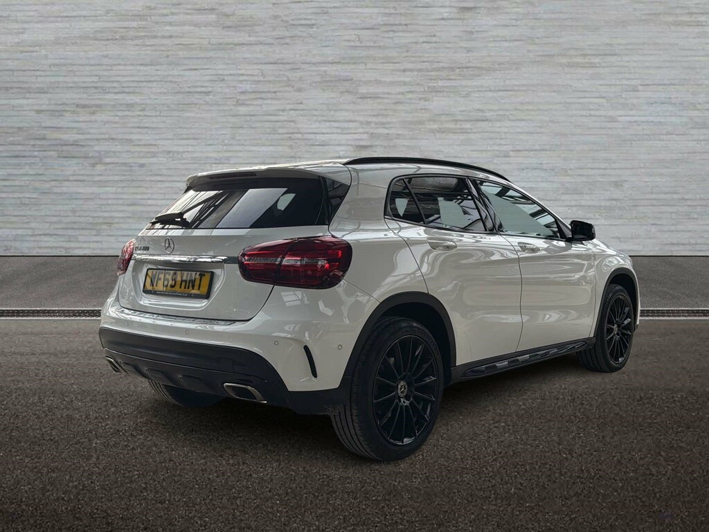 Mercedes-Benz GLA Class Amg Line Edition WF69HNT #6