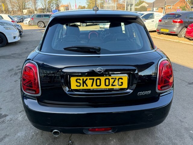 Mini Hatch Cooper Classic Hatchback SK70OZG Black #6