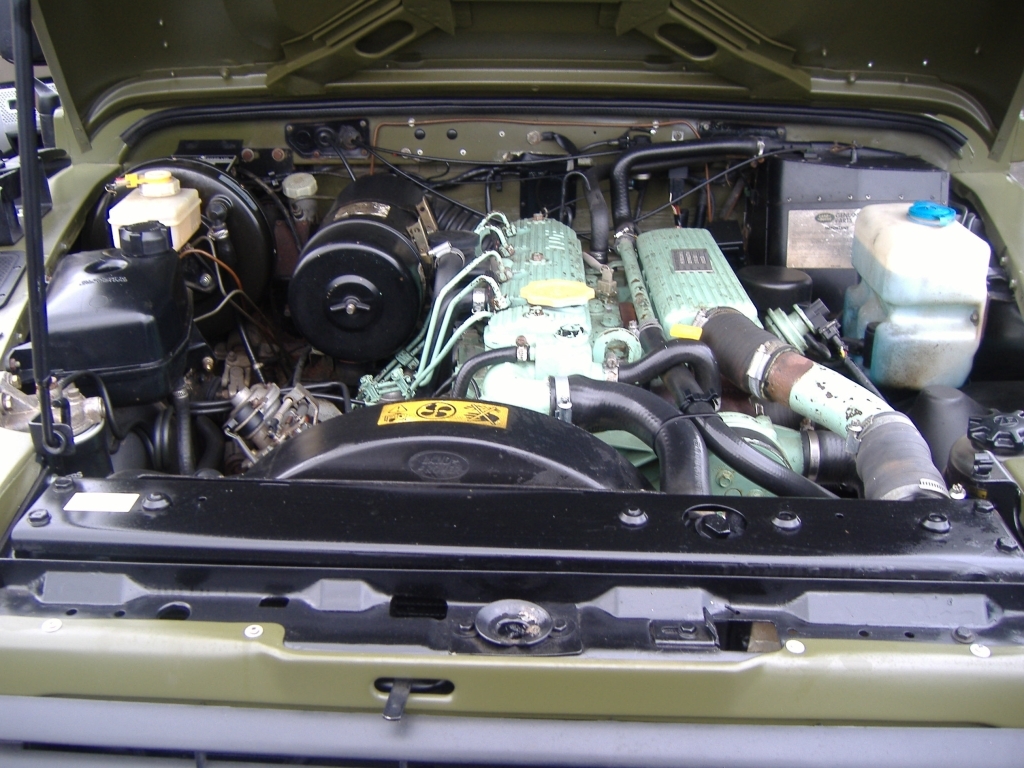 Land Rover Defender 90 Suv #19