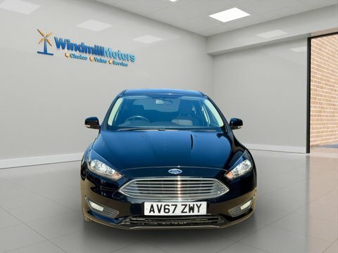 Ford Focus 1.5 Tdci Zetec AV67ZWY Black #4