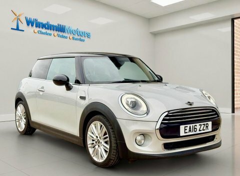 Mini Hatch 1.5 Cooper Euro Silver