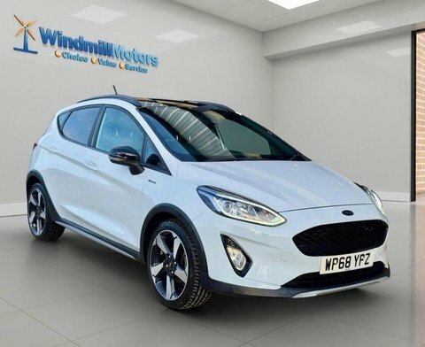 Ford Fiesta 1.0T Ecoboost Active White