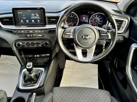 Kia Ceed 1.0 T-gdi Eco YO68XKT Grey #2