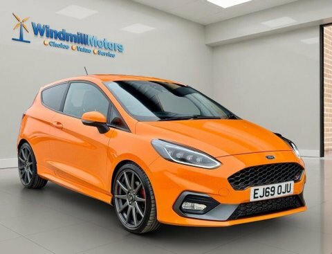 Ford Fiesta 1.5T Ecoboost St Orange