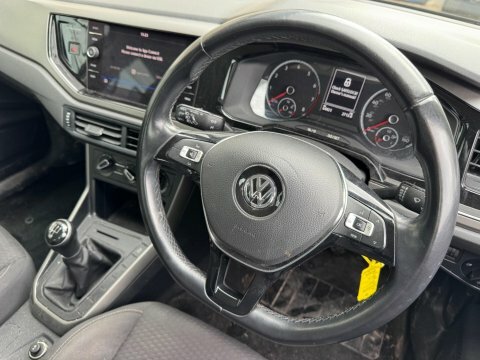 Volkswagen Polo 1.0 Evo Se VA19HPE Black #2