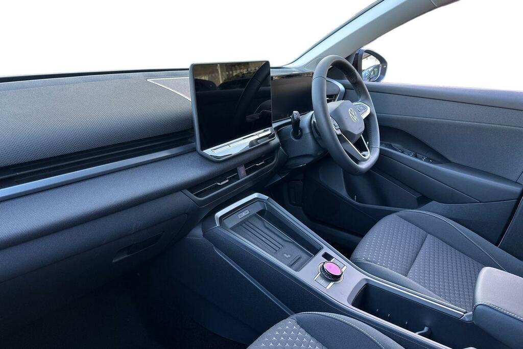 Volkswagen T-Roc New T-roc Life 1.5 Etsi 150 Ps 7-Speed Dsg White #2