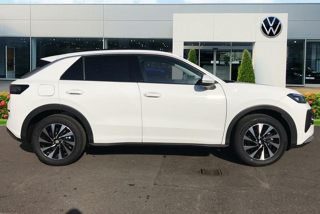 Volkswagen T-Roc New T-roc Life 1.5 Etsi 150 Ps 7-Speed Dsg  White #4