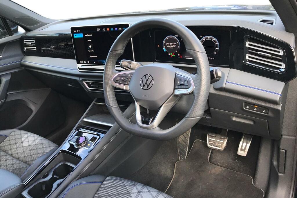 Volkswagen Tiguan 1.5 Etsi 150 R-line Dsg RF75DYX Black #6
