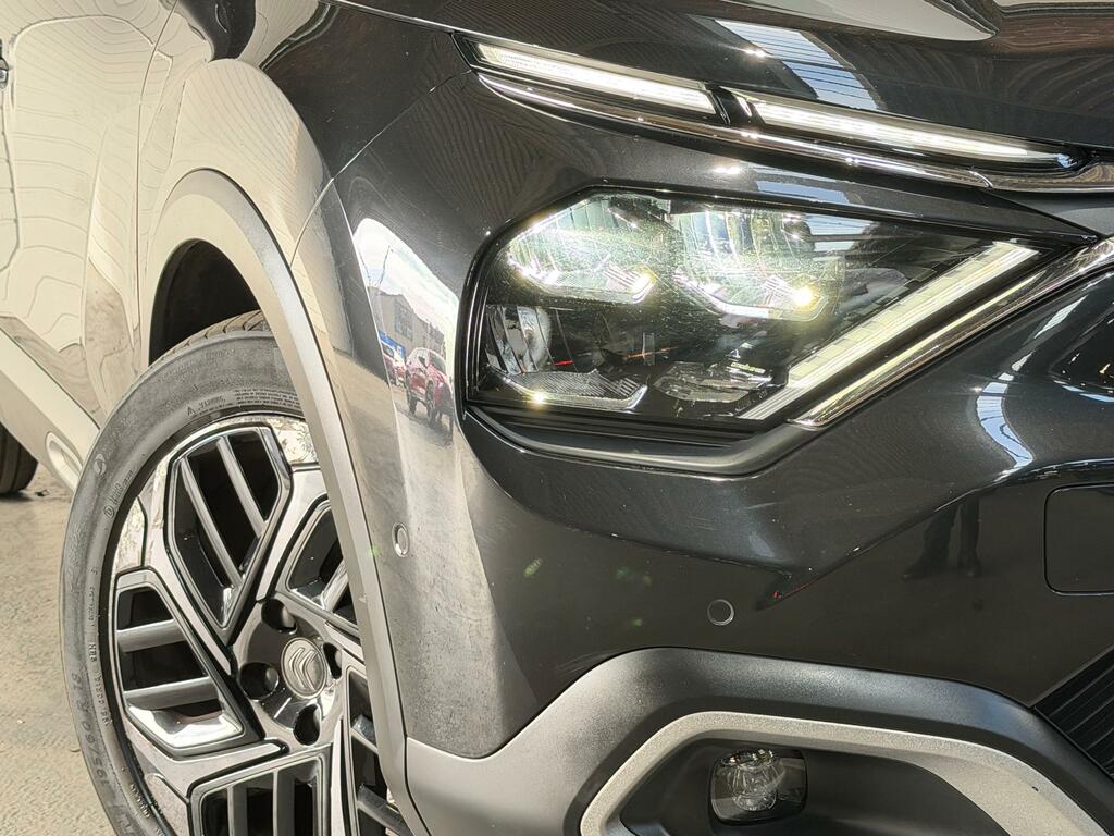 Citroen C4 1.2 Puretech Shine Hatchback Eur DG21XDM Black #2