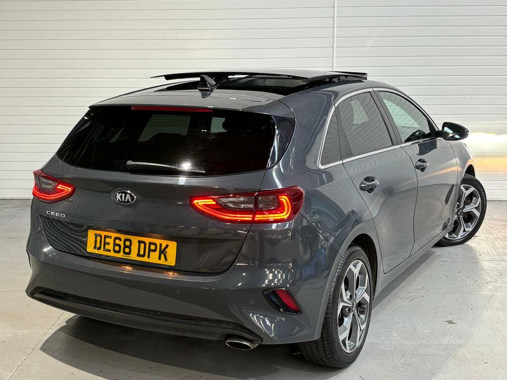 Kia Ceed 1.4 T-gdi First Edition Hatchback Manua Grey #2