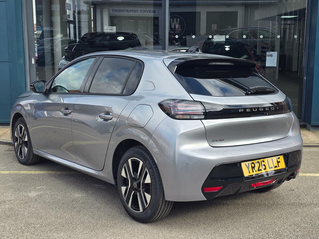 Peugeot 208 1.2 Puretech Allure Hatchback Eu YR26LLF  #6