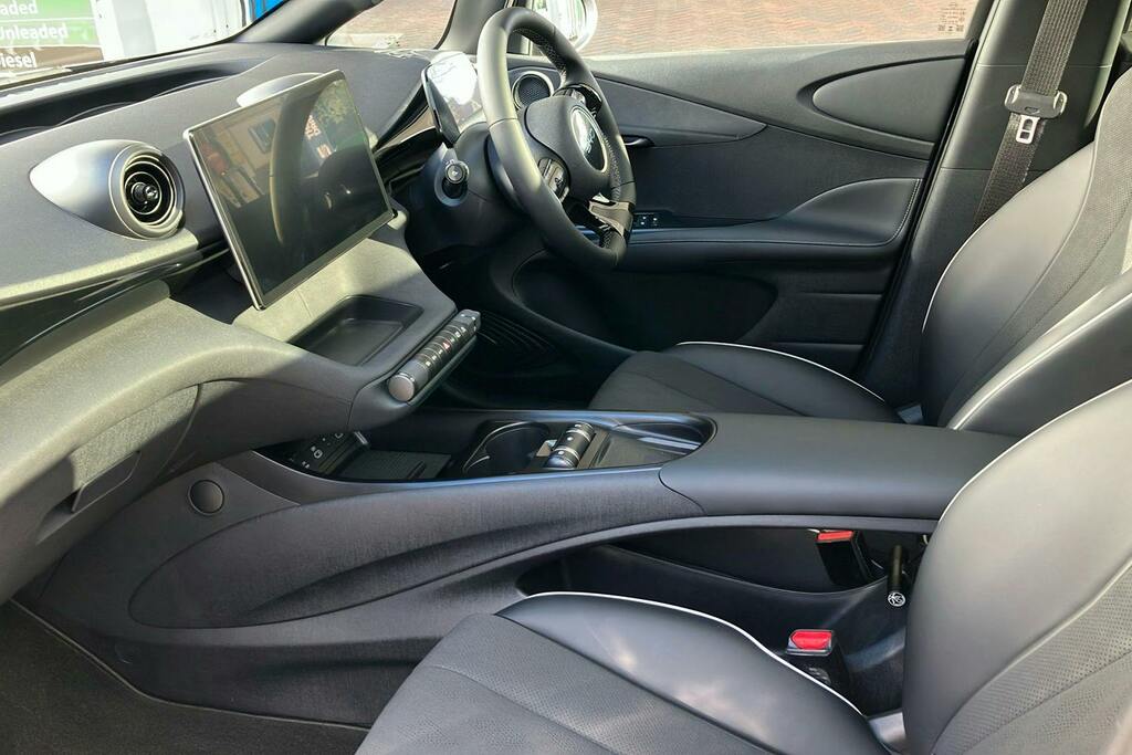 Byd Dolphin 60.48Kwh Design Hatchback LY75OSP Grey #3