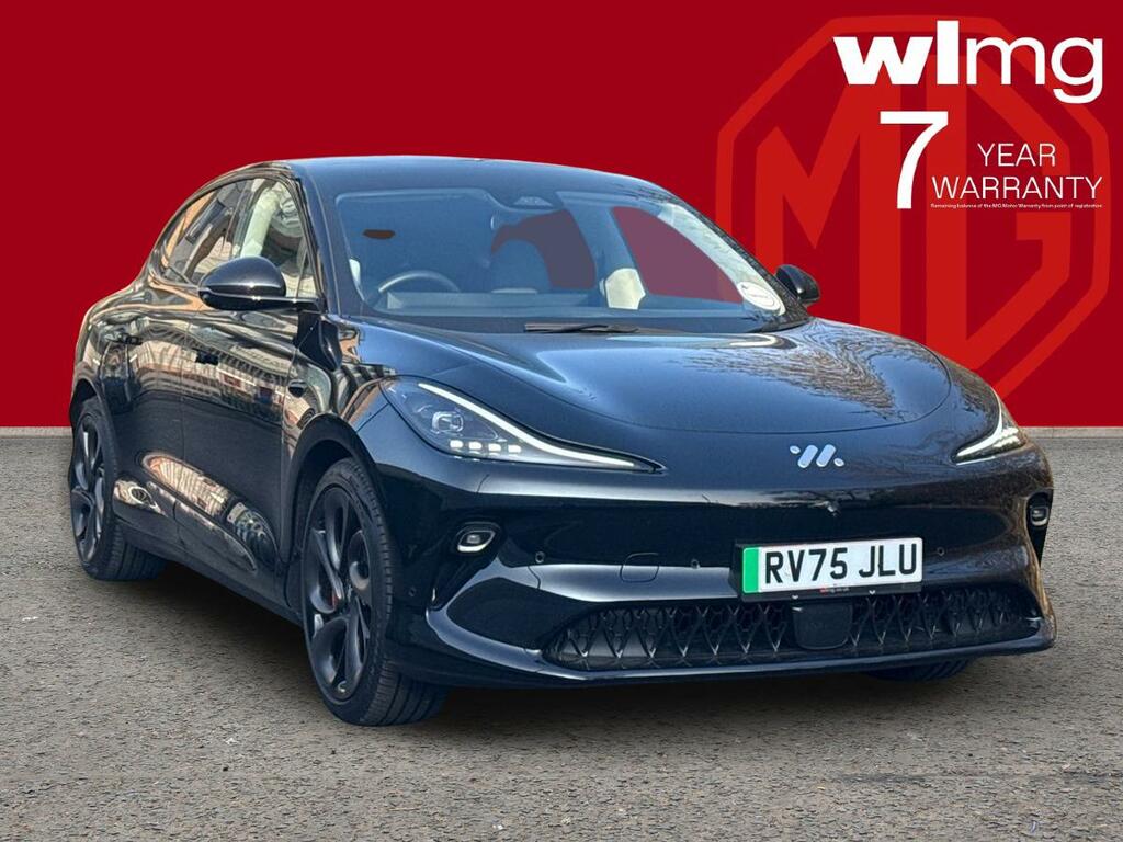 MG IM6 100Kwh Launch Edition Suv 4Wd 7 Black